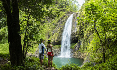 hiking; waterfall; couple 